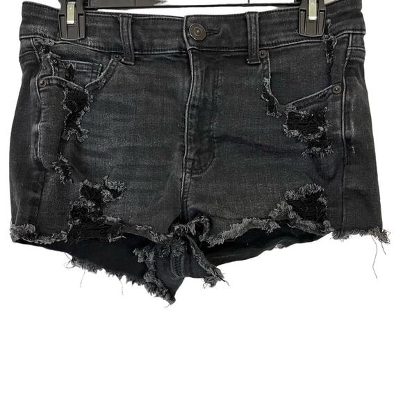 American Eagle Hi Rise Shortie Black Distressed Cut Off Goth Jean Shorts sz 6 - Picture 4 of 16